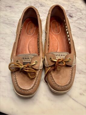 Sperry Women’s Tan Suede Moccasin Boat Shoes 7.5 Size